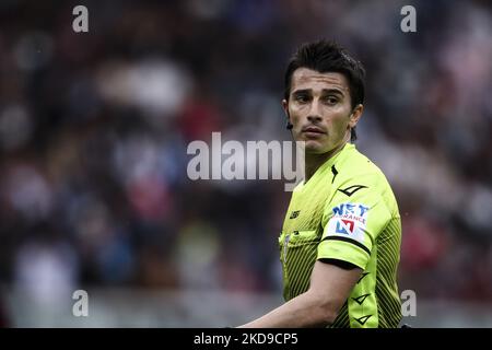 Schiedsrichter Alessandro Prontera schaut während des Fußballspiels der Serie A n. 36 TORINO - NAPOLI am 07. Mai 2022 im Stadio Olimpico Grande Torino in Turin, Piemont, Italien. (Foto von Matteo Bottanelli/NurPhoto) Stockfoto