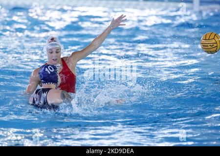 Agnese Cocchiere (SIS Roma) beim Wasserball-Halbfinale der italienischen Serie A1 für Frauen - SIS Roma gegen Ekipe Orizzonte am 07. Mai 2022 im Polo Acquatico Frecciarossa in Roma, Italien (Foto: Luigi Mariani/LiveMedia/NurPhoto) Stockfoto