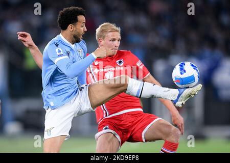 Am 7. Mai 2022 in Rom, Italien, konkurriert in der Serie A zwischen SS Lazio und UC Sampdoria der SS Lazio und Morten Thorsby von UC Sampdoria um den Ball. (Foto von Giuseppe Maffia/NurPhoto) Stockfoto