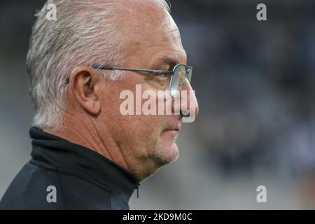 Ceará-Trainer Dorival Júnior während des Spiels zwischen Athletico PR und Ceará für die Brasilianische Liga Serie A 2022 - Runde 5 im Stadion Arena da Baixada in Curitiba-PR/Brasilien. (Foto von Gabriel Machado/NurPhoto) Stockfoto