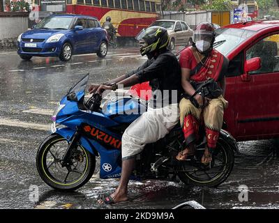 Am 10. Mai 2022 traf die Stadt Thiruvananthapuram (Trivandrum), Kerala, Indien, Gewitter. (Foto von Creative Touch Imaging Ltd./NurPhoto) Stockfoto