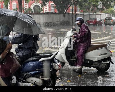 Am 10. Mai 2022 traf die Stadt Thiruvananthapuram (Trivandrum), Kerala, Indien, Gewitter. (Foto von Creative Touch Imaging Ltd./NurPhoto) Stockfoto