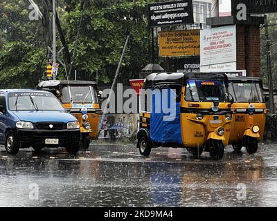 Am 10. Mai 2022 traf die Stadt Thiruvananthapuram (Trivandrum), Kerala, Indien, Gewitter. (Foto von Creative Touch Imaging Ltd./NurPhoto) Stockfoto