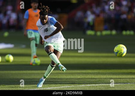 Nico Williams vom Athletic Club während des La Liga-Spiels zwischen dem CF Granada und dem Athletic Club im Nuevo Los Carmenes Stadion am 10. Mai 2022 in Granada, Spanien. (Foto von Ãlex CÃ¡mara/NurPhoto) Stockfoto