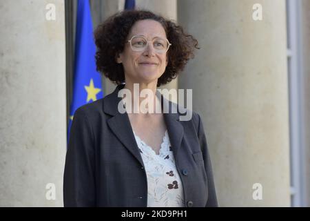 Französisch Junior Minister für Wohnungsbau Emmanuelle Wargon verlässt nach der wöchentlichen Kabinettssitzung im Elysee Palace â €“ 11. Mai 2022, Paris (Foto von Daniel Pier / NurPhoto) Stockfoto