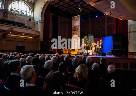 Die niederländische Musikband Navarone singt während der "Verträge von Nijmegen Medaille 2022", am 12.. Mai 2022 in Nijmegen. (Foto von Romy Arroyo Fernandez/NurPhoto) Stockfoto