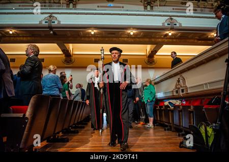 Ein Rektor Magnificus wird am 12.. Mai 2022 in Nijmegen zur Veranstaltung „Verträge der Nijmegen-Medaille 2022“ eingeschrieben. (Foto von Romy Arroyo Fernandez/NurPhoto) Stockfoto