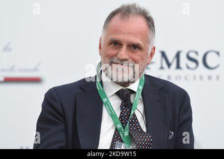 Massimo Garavaglia, italienischer Tourismusminister, bei der „Verso Sud“-Ausgabe 1., die vom Europäischen Haus Ambrosetti am 13. Mai 2022 in Sorrento, Neapel, Italien, organisiert wurde. (Foto von Franco Romano/NurPhoto) Stockfoto