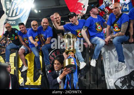 Simone Inzaghi, Chefcoach des FC Internazionale beim FC Juventus gegen den FC Internazionale, Coppa Italia Finale, im Stadio Olimpico am 11.. Mai 2022. (Foto von Alessio Morgese/NurPhoto) Stockfoto