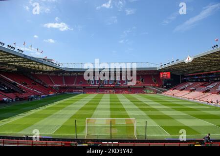 Gesamtansicht der Bramall Lane, Heimat von Sheffield United vor dem Play-Off der Sky Bet Championship Halbfinale 1. zwischen Sheffield United und Nottingham Forest in der Bramall Lane, Sheffield am Samstag, 14.. Mai 2022. (Foto von Jon Hobley/MI News/NurPhoto) Stockfoto