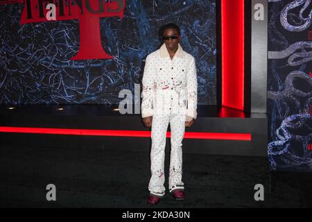 BROOKLYN, NEW YORK - 14. MAI: Caleb McLaughlin besucht Netflix's "Stranger Things"-Saison 4 Premiere bei Netflix Brooklyn am 14. Mai 2022 in Brooklyn, New York. (Foto von John Nacion/NurPhoto) Stockfoto