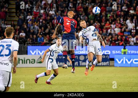 Henrique Dalbert von Cagliari Calcio während des italienischen Fußballs Serie A Spiel Cagliari Calcio gegen Inter - FC Internazionale am 15. Mai 2022 im Unipol Domus in Cagliari, Italien (Foto: Luigi Canu/LiveMedia/NurPhoto) Stockfoto