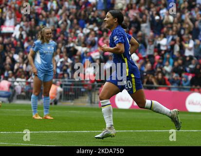 LONDON, ENGLAND - MAI 15:Chelsea Women Sam Kerr feiert ihr Ziel beim FA Cup-Finale der Frauen zwischen Chelsea Women und Manchester City Women im Wembley Stadium, London, Großbritannien 15.. Mai 2022 (Foto von Action Foto Sport/NurPhoto) Stockfoto