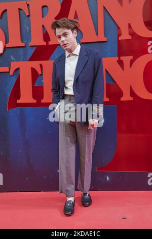 Charlie Heaton nimmt an der Premiere der Netflix Stranger Things Saison 4 im Kino „Callao Cinelights“ in Madrid Teil (Foto: Carlos Dafonte/NurPhoto) Stockfoto