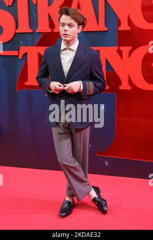 Natalia Dyer und Charlie Heaton während der Premiere der neuen Staffel von „Stranger Things“, der Serie, in der sie am 18. Mai 2022 in Madrid (Spanien) zu sehen sind. (Foto von Oscar Gonzalez/NurPhoto) Stockfoto