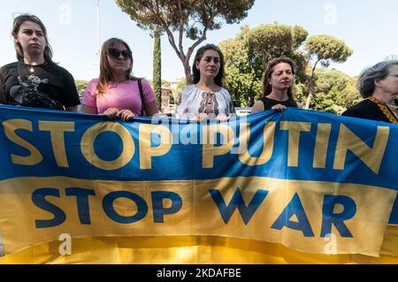 Ukrainische Gemeinschaft in Rom, die sich unter der UN-Ernährungs- und Landwirtschaftsorganisation am 18. Mai 2022 in Rom, Italien, versammelt hat (Foto: Andrea Ronchini/NurPhoto) Stockfoto