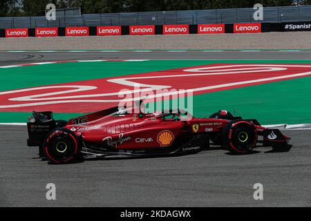 Charles Leclerc (MON) Ferrari F1-75 während der Formel-1-Meisterschaft Formel 1 PIRELLI GRAN PREMIO DE EspaÃ‘A 2022 Training am 20. Mai 2022 auf dem Circuit de Barcelona-Catalunya in Barcelona, Spanien (Foto von Alessio De Marco/LiveMedia/NurPhoto) Stockfoto