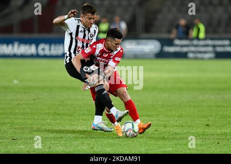Steliano Filip von Dinamo Bucuresti im Einsatz während der Universitatea Cluj gegen Dinamo Bucuresti, 21. Mai 2022, umstritten im Stadion der Cluj Arena, Cluj Napoca (Foto: Flaviu Buboi/NurPhoto) Stockfoto