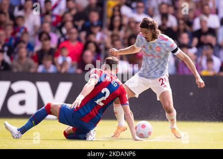 Edinson Cavani von Manchester United kontrolliert den Ball während des Premier League-Spiels zwischen Crystal Palace und Manchester United im Selhurst Park, London, am Sonntag, 22.. Mai 2022. (Foto von Federico Maranesi /MI News/NurPhoto) Stockfoto