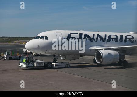 Finnair-Flugzeuge am Helsinki-Vantaa Airport. Am Sonntag, den 22. Mai 2022, Finnland. (Foto von Artur Widak/NurPhoto) Stockfoto