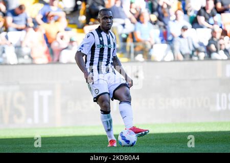 Udines Samir Caetano de Souza Santos-Porträt in Aktion während des spiels der italienischen Fußballserie A Udinese Calcio gegen den FC Bologna am 17. Oktober 2021 im Stadion Friuli - Dacia Arena in Udine, Italien (Foto: Ettore Griffoni/LiveMedia/NurPhoto) Stockfoto