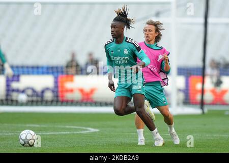 Eduardo Camavinga vom Real Madrid CF beim Real Madrid Training vor dem UEFA Champions League Finale am 27. Mai 2022 in Paris, Frankreich. (Foto von Giuseppe Maffia/NurPhoto) Stockfoto