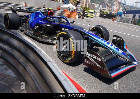 Nichola Latifi aus Kanada fährt den (6) Williams Racing FW44 Mercedes-AMG F1 M13 während des Formel 1 Grand Prix De Monaco am 27. Und 28. Mai 2022 in Montecarlo, Monaco. (Foto von Alessio Morgese/NurPhoto) Stockfoto