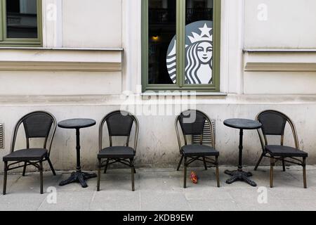 Starbucks Coffee Store in Krakau, Polen, am 30. Mai 2022. (Foto von Beata Zawrzel/NurPhoto) Stockfoto