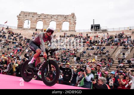 Mathieu van der Poel (Team Alpecin-Fenix) während des Giro d'Italia 2022 Giro d'Italia - Etappe 21 - Verona - Verona am 29. Mai 2022 im Verona in Verona, Italien (Foto: Silvia Colombo/LiveMedia/NurPhoto) Stockfoto