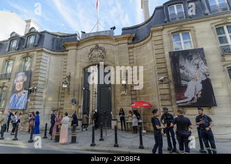 Jubilee Queen Elisabeth II. In der britischen Botschaft in Paris - 1. Juni 2022, Paris (Foto: Daniel Pier/NurPhoto) Stockfoto