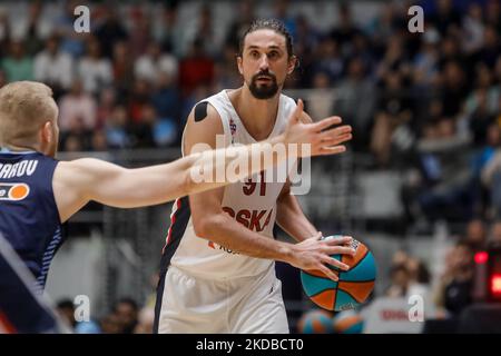 Alexey Shved von CSKA Moskau sieht während des sechsten Basketballspiels der Final-Serie zwischen Zenit St. Petersburg und CSKA Moskau am 6. Juni 2022 in der Sibur Arena in Sankt Petersburg, Russland, in Aktion. (Foto von Mike Kireev/NurPhoto) Stockfoto