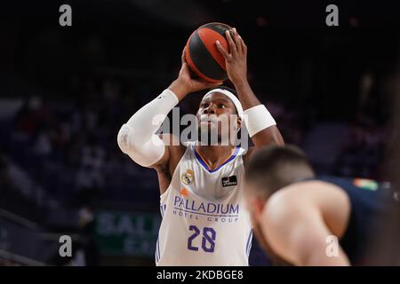 Guerschon Yabusele von Real Madrid in Aktion beim zweiten Liga ACB Endesa Halbfinale des Basketballspiels zwischen Real Madrid und Bitci Baskonia Vitoria Gasteiz am 04. Juni 2022 im Wizink Center in Madrid, Spanien. (Foto von Oscar Gonzalez/NurPhoto) Stockfoto