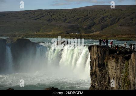 Godafoss am Fluss Skjálfandafljót. Gesamtfall von rund 40 Fuß. Stockfoto