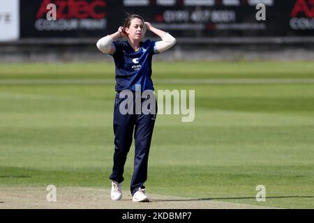 CHESTER LE STREET, GROSSBRITANNIEN. JUN Katie Levick von Northern Diamonds während des Vitality T20 Blast-Spiels zwischen Durham County Cricket Club und Worcestershire am Mittwoch, den 1.. Juni 2022, im Seat Unique Riverside, Chester le Street. (Foto von Mark Fletcher/MI News/NurPhoto) Stockfoto