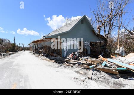 Sanibel Island, FL, USA--10/06/2022--- die Gebiete auf Sanibel Island sind nach dem Unkeul Ian verstreut. Jocelyn Augustino/FEMA Stockfoto