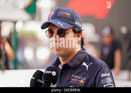 Sergio Perez aus Mexiko fährt den (11) Oracle Red Bull Racing RB18 Red Bull RBPTH001 während des Formel 1 Grand Prix De Monaco vom 27. Bis 28. Mai 2022 in Montecarlo, Monaco. (Foto von Alessio Morgese/NurPhoto) Stockfoto