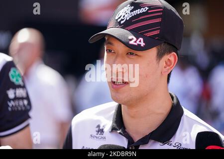 Guanyu Zhou aus China fährt den (24) Alfa Romeo F1 Team Orlen C42 Ferrari 066/7 während des Formel 1 Grand Prix De Monaco am 27. Und 28. Mai 2022 in Montecarlo, Monaco. (Foto von Alessio Morgese/NurPhoto) Stockfoto