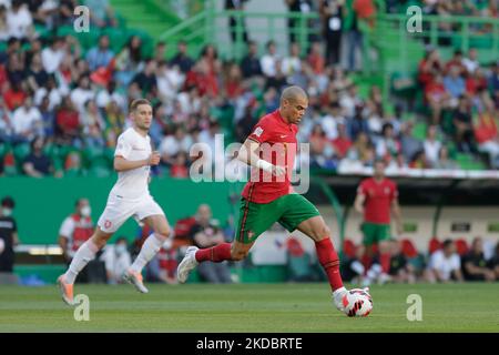 Pepe von Portugal während des Fußballspiels der UEFA Nation League zwischen Portugal und der Tschechischen Republik im Estadio Jose Alvalade in Lissabon am 9. Juni 2022. (Foto von Valter Gouveia/NurPhoto) Stockfoto