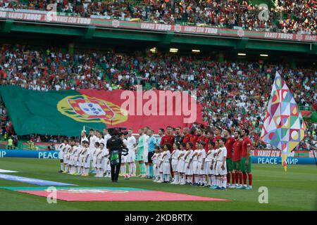 Die portugiesische Mannschaft während des Fußballspiels der UEFA Nation League zwischen Portugal und der Tschechischen Republik im Estadio Jose Alvalade in Lissabon am 9. Juni 2022. (Foto von Valter Gouveia/NurPhoto) Stockfoto