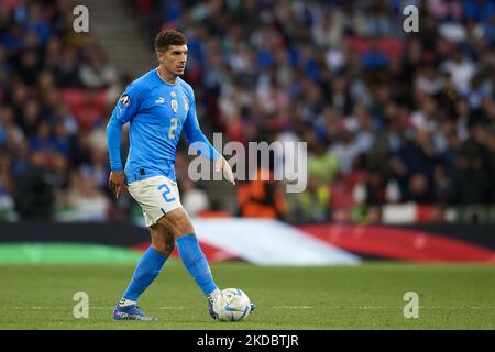 Giovanni Di Lorenzo (SSC Napoli) aus Italien kontrolliert den Ball während des Finalissima 2022-Spiels zwischen Argentinien und Italien im Wembley-Stadion am 1. Juni 2022 in London, England. (Foto von Jose Breton/Pics Action/NurPhoto) Stockfoto