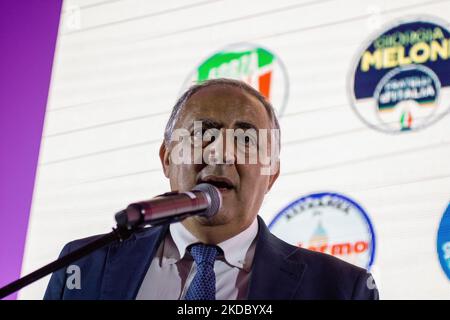 Letztes Treffen des Kandidaten für den Bürgermeister von Palermo, des Mitte-Rechts-Präsidenten, Roberto Lagalla, beim Politeama Multisala in Palermo. Italien, Sizilien, Palermo, 10. Juni 2022 (Foto von Francesco Militello Mirto/NurPhoto) Stockfoto