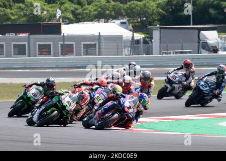 SBK Superpole Race während der World Superbike - SBK Pirelli Emilia-Romagna Runde FIM Superbike World Championship 2022 - Race2 am 12. Juni 2022 auf dem Misano World Circuit â € œMarco Simoncelliâ € in Misano Adriatico, Italien (Foto von Valerio Origo/LiveMedia/NurPhoto) Stockfoto