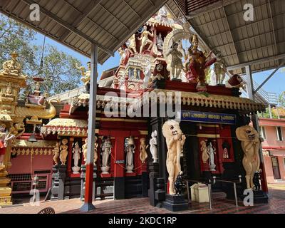 Pazhanchira Devi Tempel in Thiruvananthapuram (Trivandrum), Kerala, Indien am 26. Mai 2022. Der Tempel Sree Pazhanchira Devi ist einer der ältesten Tempel. Der Tempel ist fast 700 Jahre alt und ist ein hervorragendes Beispiel für Kerala Vasthu Vidya und Tempelarchitektur. Diese Denkmalstruktur wird unter die Liste der Denkmäler von nationaler Bedeutung platziert. (Foto von Creative Touch Imaging Ltd./NurPhoto) Stockfoto