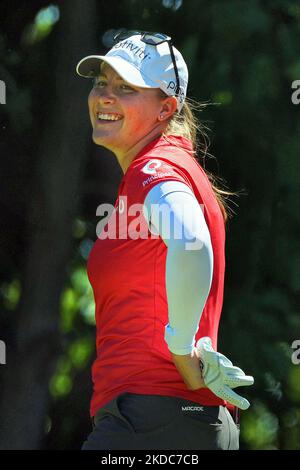 Jennifer Kupcho aus Westminster, Colorado, geht am Freitag, den 17. Juni 2022, in der zweiten Runde des Meijer LPGA Classic Golfturniers im Blythefield Country Club in Belmont, MI, USA, zum 4.-Abschlag. (Foto von Amy Lemus/NurPhoto) Stockfoto