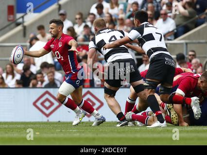 LONDON ENGLAND - JUNI 19 : Englands Danny Care (Harlekine) während der Internationalen Freundschaftschaft zwischen England gegen Barbaren F.C im Twickenham Stadion, London am 19.. Juni , 2022 (Foto von Action Foto Sport/NurPhoto) Stockfoto