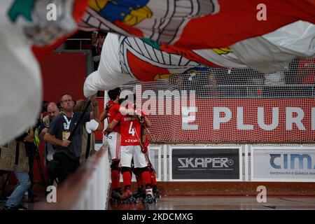 Pablo Alvarez von SL Benfica feiert während der Rink Hockey-Playoffs 4. Etappe zwischen SL Benfica und FC Porto, im Pavilhão Fidelidade, Lisboa, Portugal, 25, Juni 2022 (Foto von João Rico/NurPhoto) Stockfoto