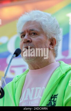 Regisseur Pedro Almodovar während der II. Auflage der Rainbow Awards zum Internationalen LGTBI Pride Day am 27. Juni 2022 in Madrid, Spanien. (Foto von Oscar Gonzalez/NurPhoto) Stockfoto