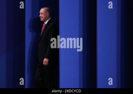 Der Präsident der Republik Turkiye Recep Tayyip Erdogan während der Begrüßungszeremonie des NATO-Gipfels in Madrid, Spanien, am 29. Juni 2022. (Foto von Jakub Porzycki/NurPhoto) Stockfoto