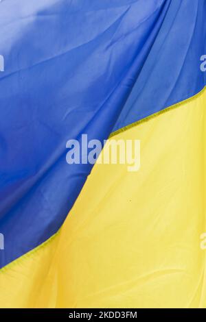 Die Flagge der Ukraine ist am 2.. Juli in Warschau, Polen, zu sehen. 2022. (Foto von Beata Zawrzel/NurPhoto) Stockfoto