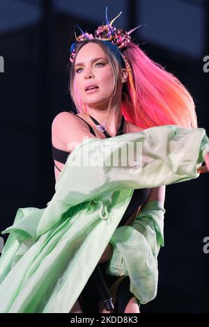 Die Sängerin Belinda bei einem Auftritt im LGTB Pride in Madrid, 6. Juli 2022 Spanien. (Foto von Oscar Gonzalez/NurPhoto) Stockfoto